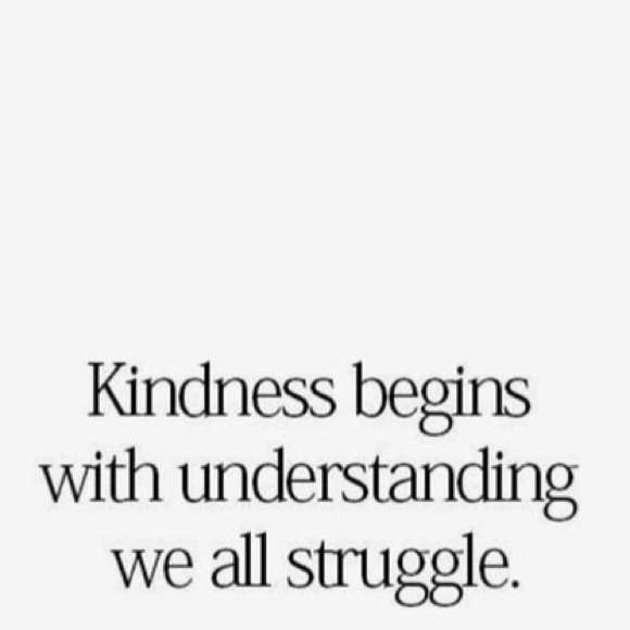 Meet your Posher, Abigail + Noah, welcome!🗯 - Picture 15 of 16